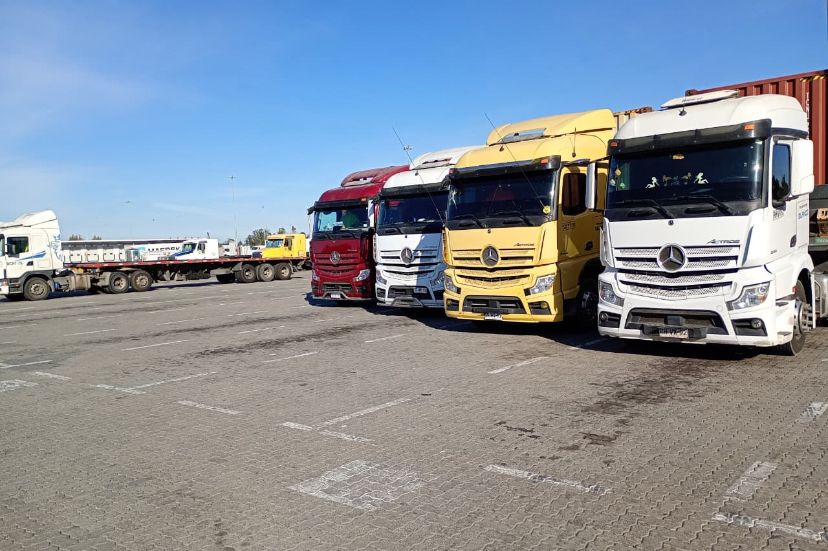 Flota de camiones para distribución de Transportes Blanco